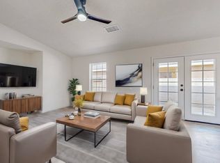 2000 Pandarey Dr SW, Los Lunas, NM 87031