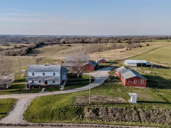 16580 280th St, Lamoni, IA 50140