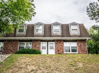 2003 Green Tree Rd, West Bend, WI 53090