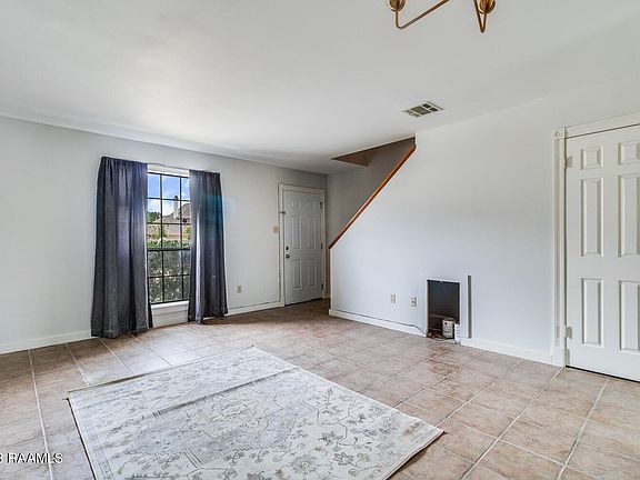 3rd image of 100 Winchester Dr APT 505