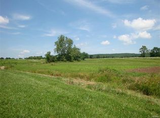 8371 Rock Creek Rd, Fredericktown, MO 63645