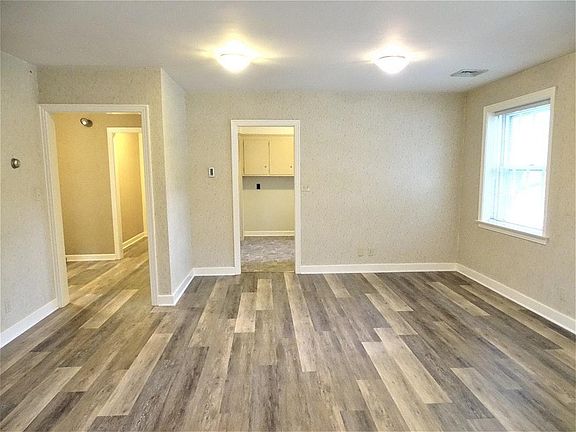 Living/Dining Combo