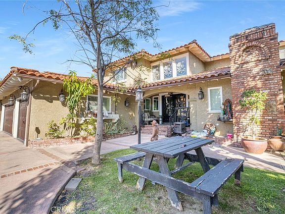 4th image of 15526 Mar Vista St