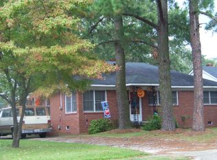 302 Pierce Rd, Kinston, NC 28501