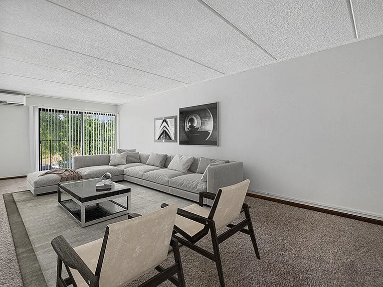 Elevate on Parkway — Photo 12