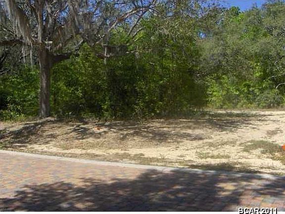 3rd image of 4407 Bayou Oaks Dr