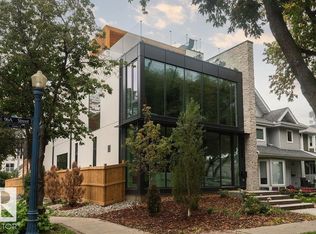 9651 96a St NW, Edmonton, AB T6C 3Z5