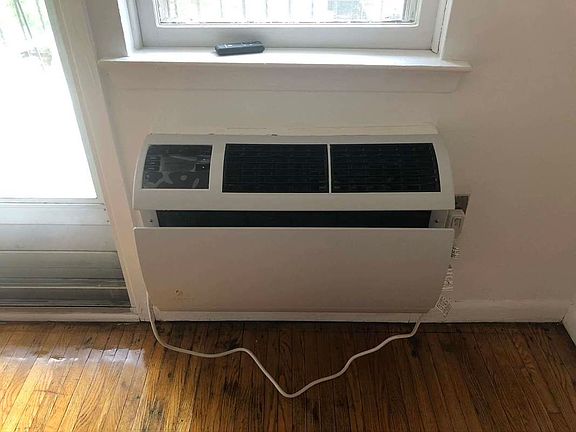 4th image of 7111 110th St APT 3B