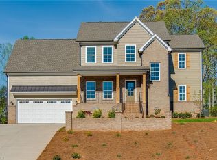 3811 Deerwood Acres Dr, Summerfield, NC 27358