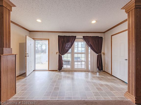 4th image of 465548 E 981st Rd