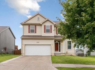 19468 Gail Ave, Omaha, NE 68135