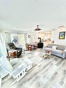 311 Clarissa Ave, Avalon, CA, 90704