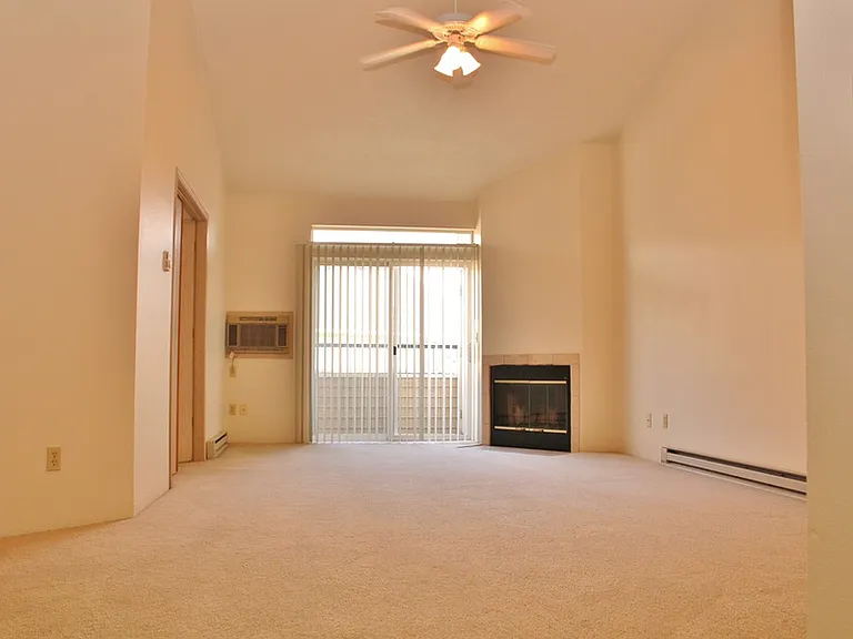 Buckeye Villas — Photo 13