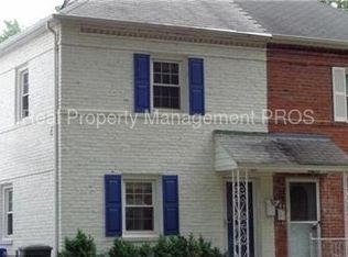905 S Irving St, Arlington, VA 22204
