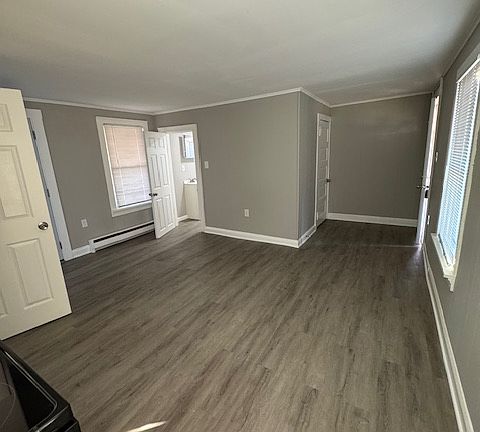 4th image of 638 Cyril Ave #638