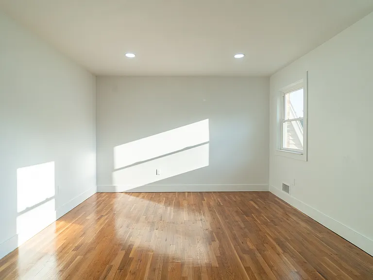 520 Adams Ln #2 — Photo 24