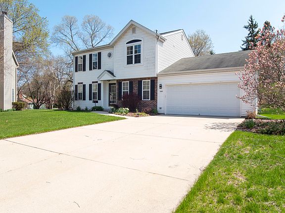5th image of 5640 N Sunset Ln