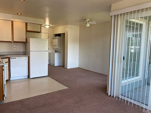 4th image of 5219 Brooklyn Ave NE APT 201