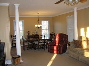 3rd image of 106 Beech Brook Ct