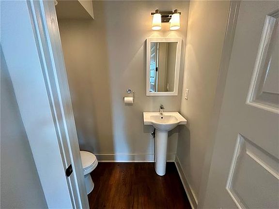 5th image of 2500 Delachaise St