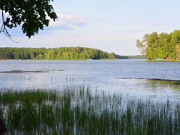 3rd image of 6646 W Black Oak Lake Rd #W