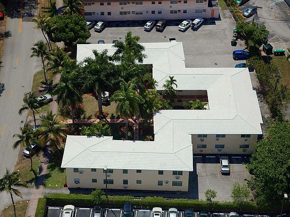 2nd image of 1252 S Alhambra Cir APT 4