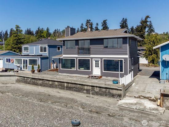 200 Priest Point Drive NE, Marysville, WA 98271