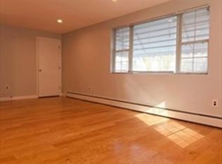 7 Cottage Ave #7, Winchester, MA 01890