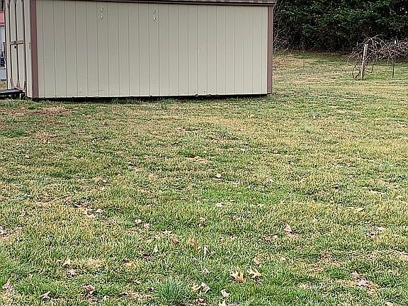 5th image of 250 Douglas Chapel Rd