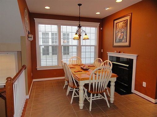 4th image of 9528 Tarvie Cir