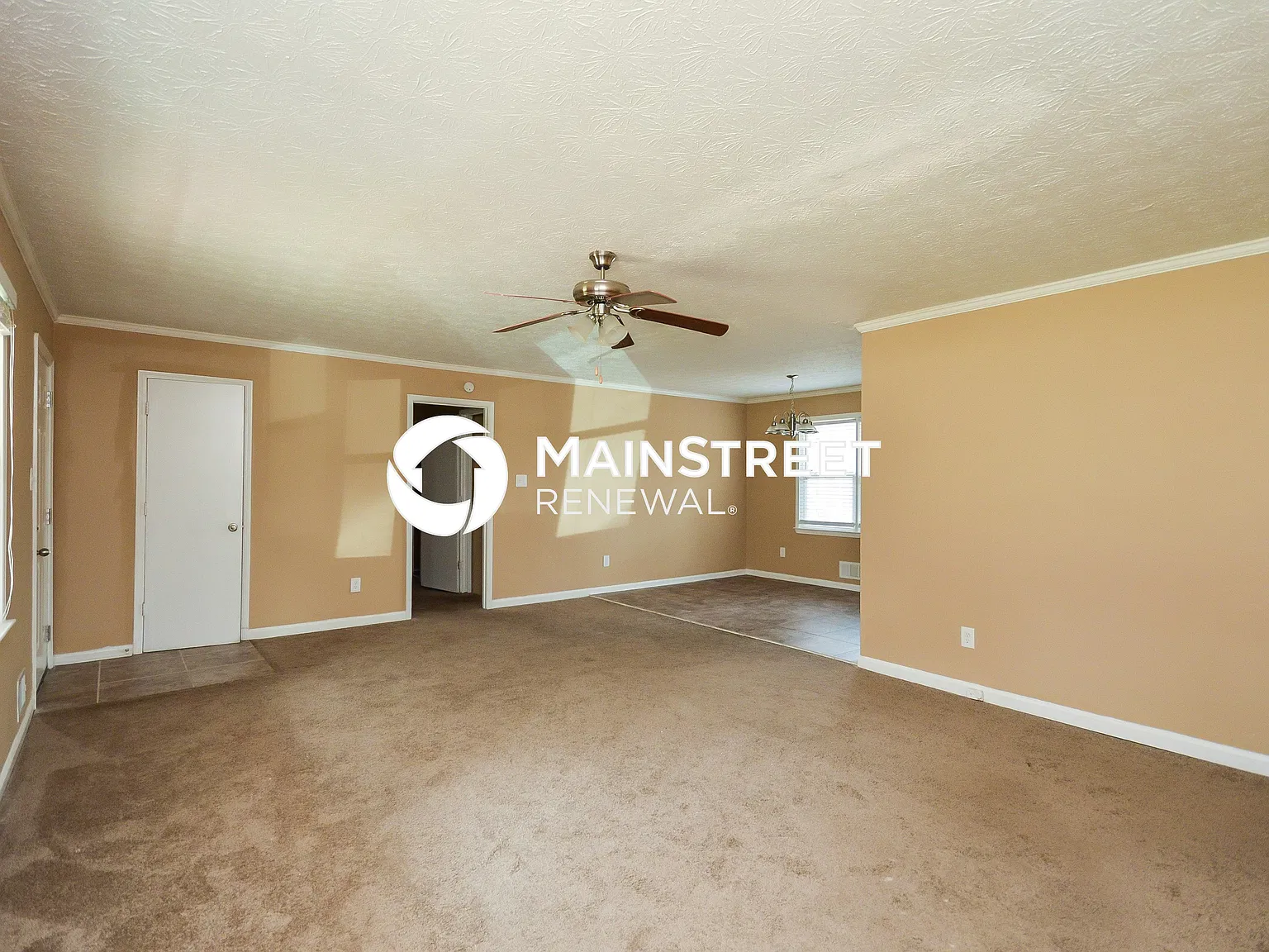3368 Mansfield Ln — Photo 3