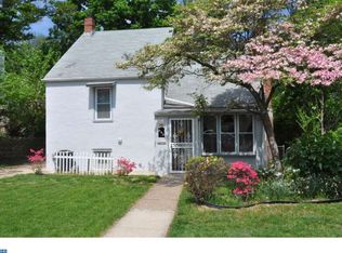 840 Cathedral Rd, Philadelphia, PA 19128