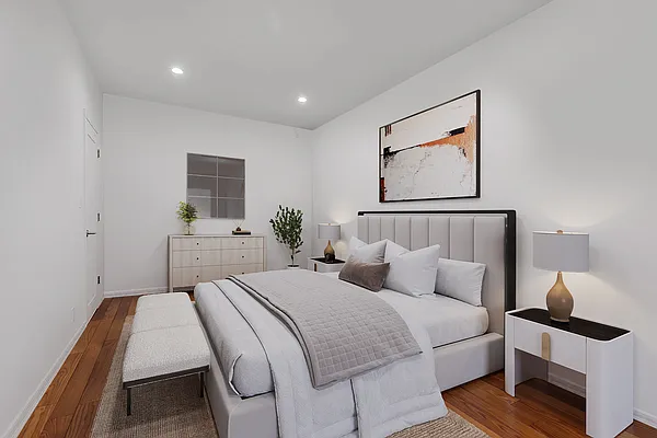 Rented by Freestone Property Group | media 10