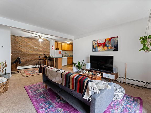 2nd image of 207 Ballard St APT 106