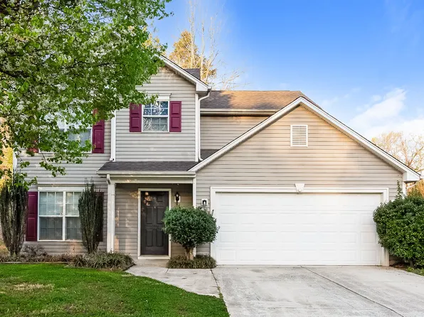 10316 Gold Pan Rd, Charlotte, NC 28215