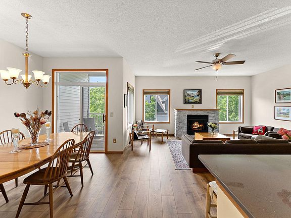 5th image of 3674 Abercrombie Ln