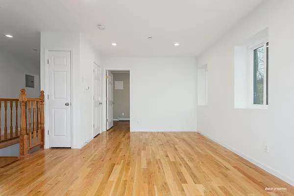 Rented by Abacus Properties | media 12