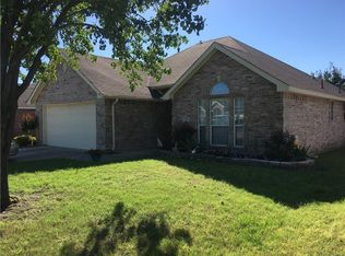 907 Concord St, Forney, TX 75126