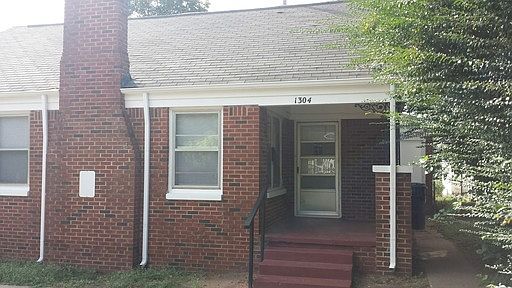 1st image of 1304 NE 7th St