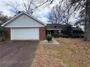 13205 Hackberry Dr, Mobile, AL 36608