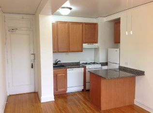 2605 Prairie Ave APT 5, Evanston, IL 60201