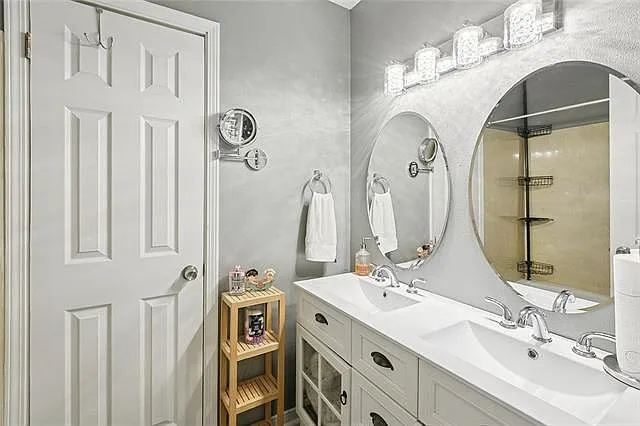 317 Ormond Meadows Dr #C — Photo 12