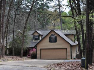 166 Bobwhite Ln, Holly Lake Ranch, TX 75765