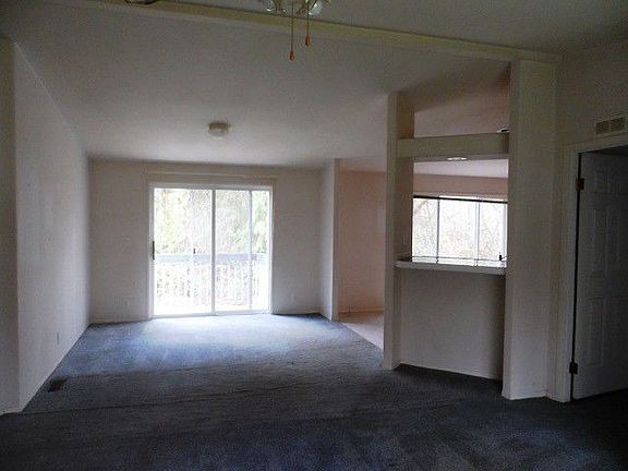 5th image of 26318 89th Avenue Ct E