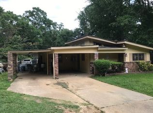 356 Queen Julianna Ln, Jackson, MS 39209