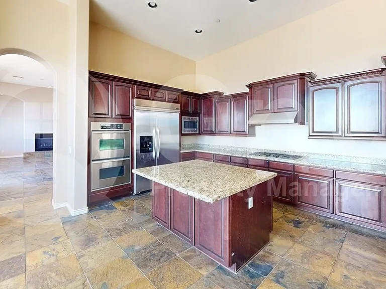 36435 N Porta Nuova Rd — Photo 5