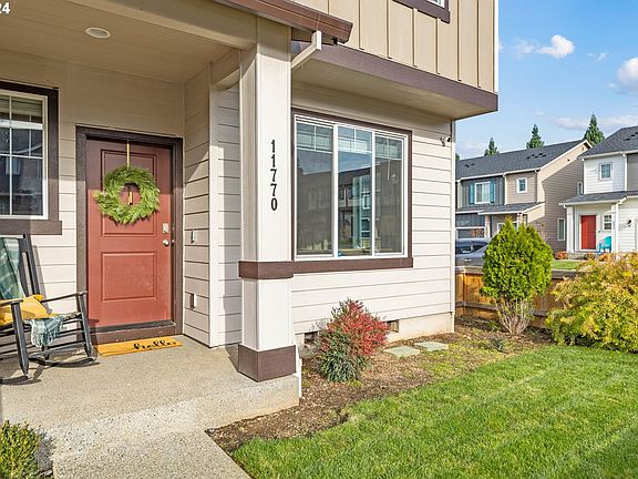 4th image of 11770 NE 22nd Way