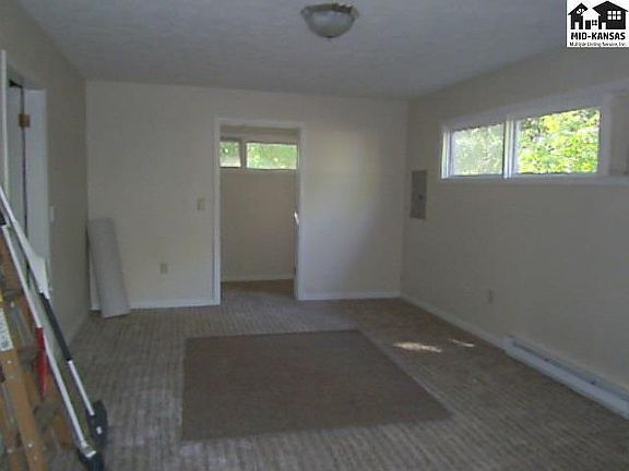 5th image of 6100 N Plum St