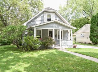 322 Palmer St, Waukesha, WI 53188