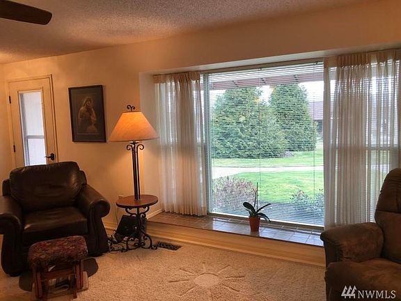 4th image of 300 S Elliott Ave APT 5